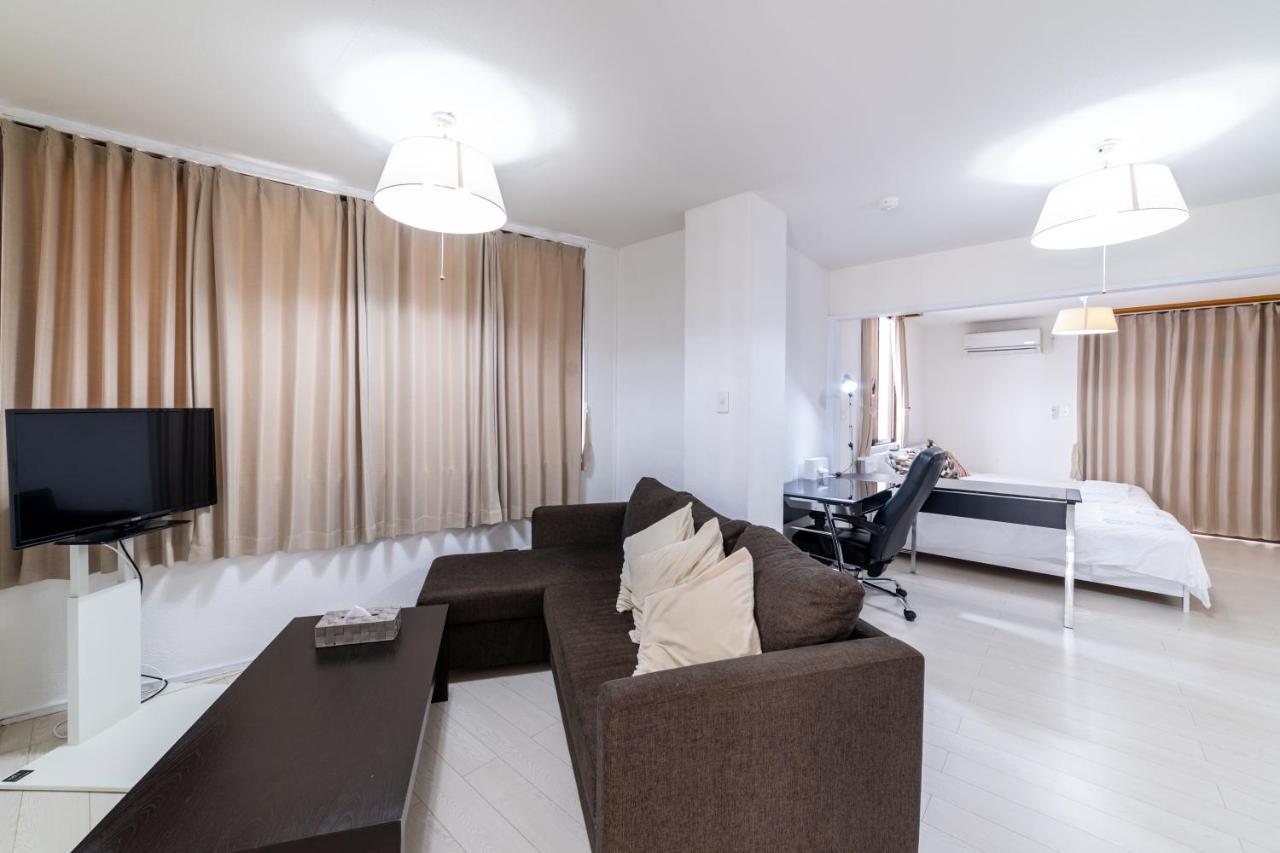 Izumisaki Terrace402 Aparthotel Naha Luaran gambar